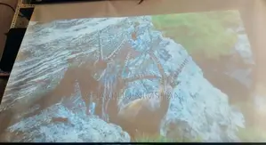 Auking A008 Projector
