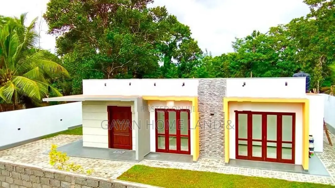 Single Storey Brand New Box House For Sale In Kahathuduwa