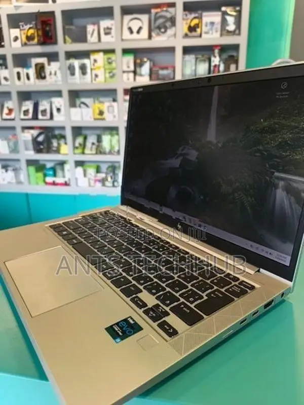 Core i5 - 1145 G7 Laptop
