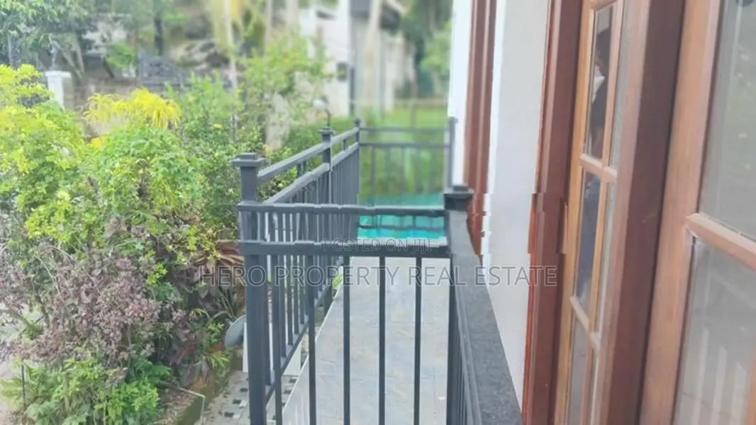 (JR104)Luxury House for Rent in Kadawatha