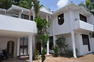 Borella 07BR Commercial House For Rent (NK11264) Colombo 8