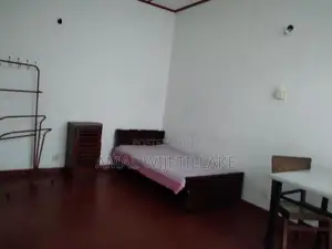 Rooms for Rent in Maharagama (Only Girls)