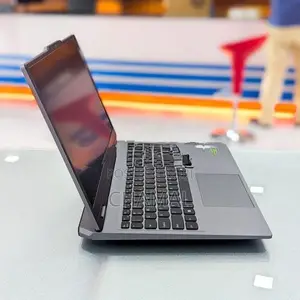 Lenovo LOQ 15 Ryzen 5 7235HS RTX 4050/6GB 16GB DDR5 512GB NVME