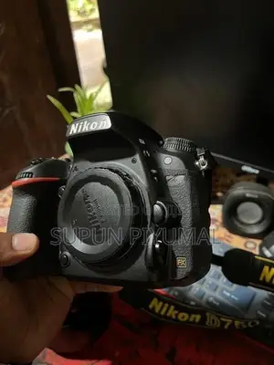 Nikon D750 Camera