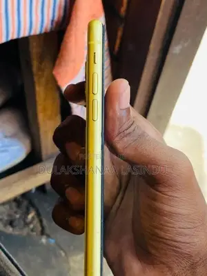 Apple iPhone 11 (Used)
