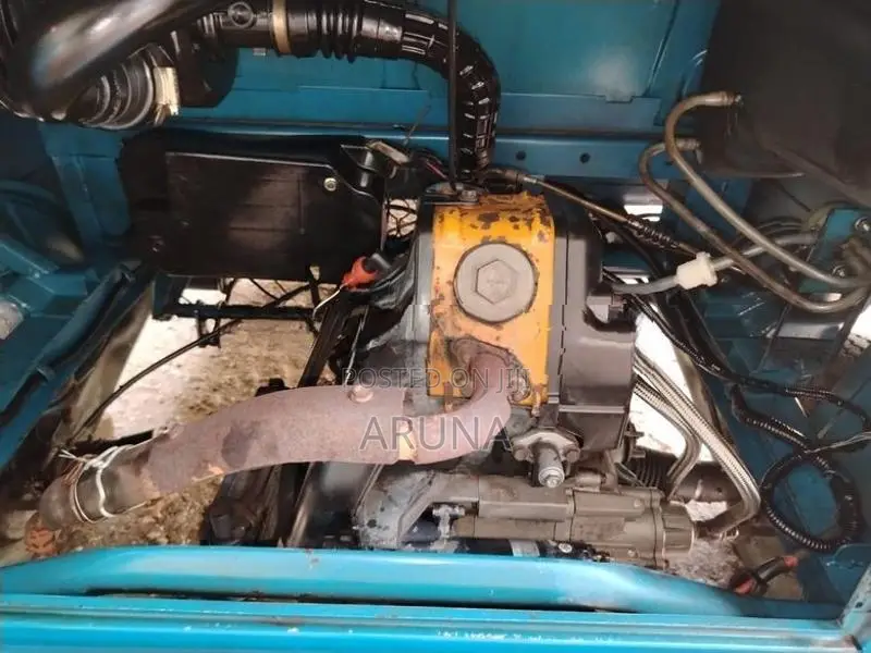 Bajaj RE 2013
