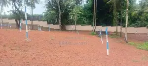 Land In Kadawatha