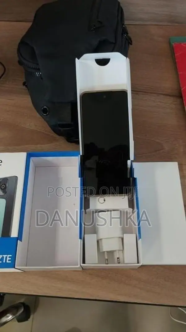 ZTE Blade A75 (Used)