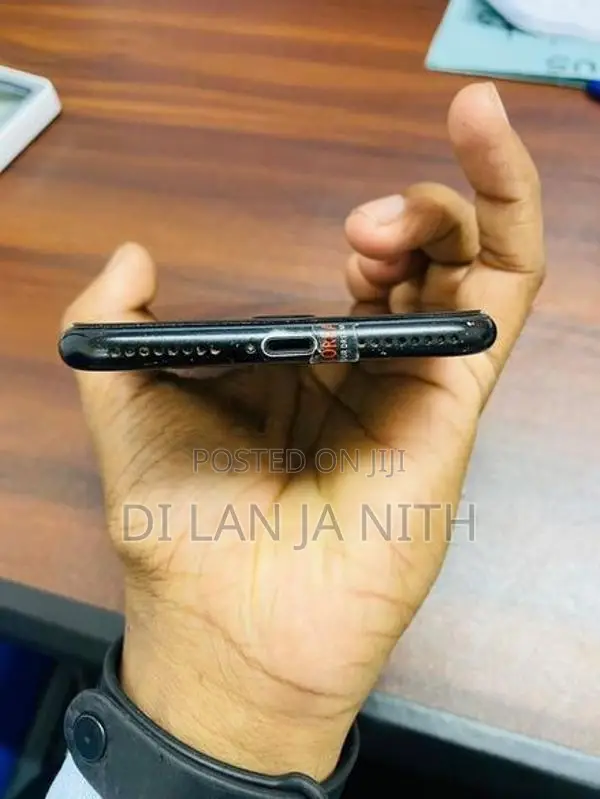 Apple iPhone 7 Plus (Used)