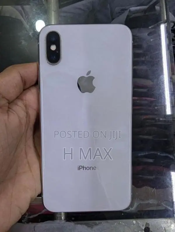 Apple iPhone X (Used)
