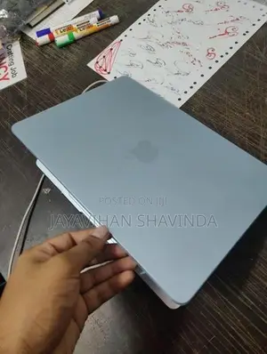 Apple MacBook M4 Air