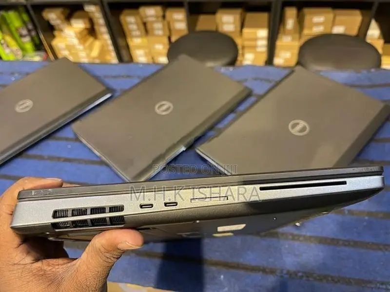 Dell Precision Core i9-8950HK /16GB RAM/512GB NVME /4GB VGA /15.6 Scre