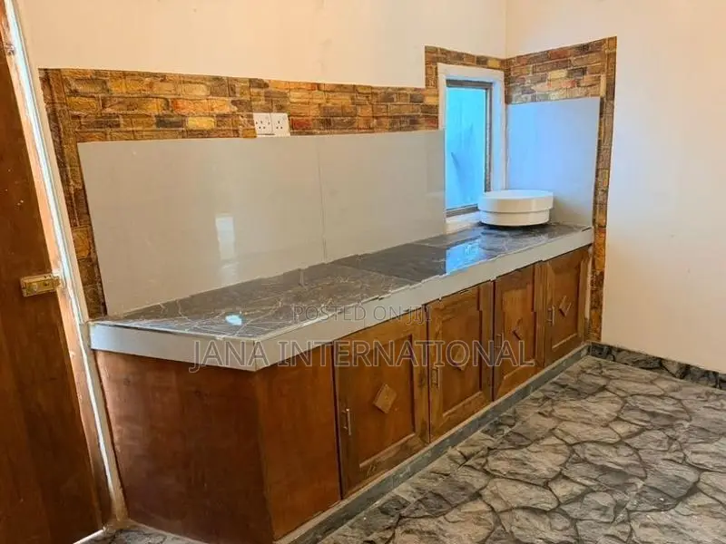 Brand New Luxurious House in Mawathagama