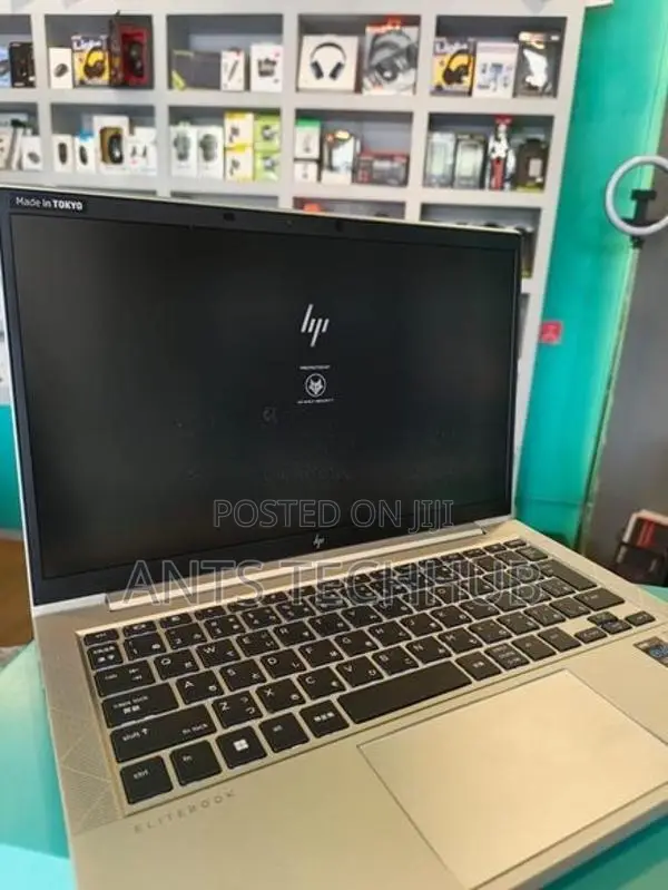 Core i5 - 1145 G7 Laptop