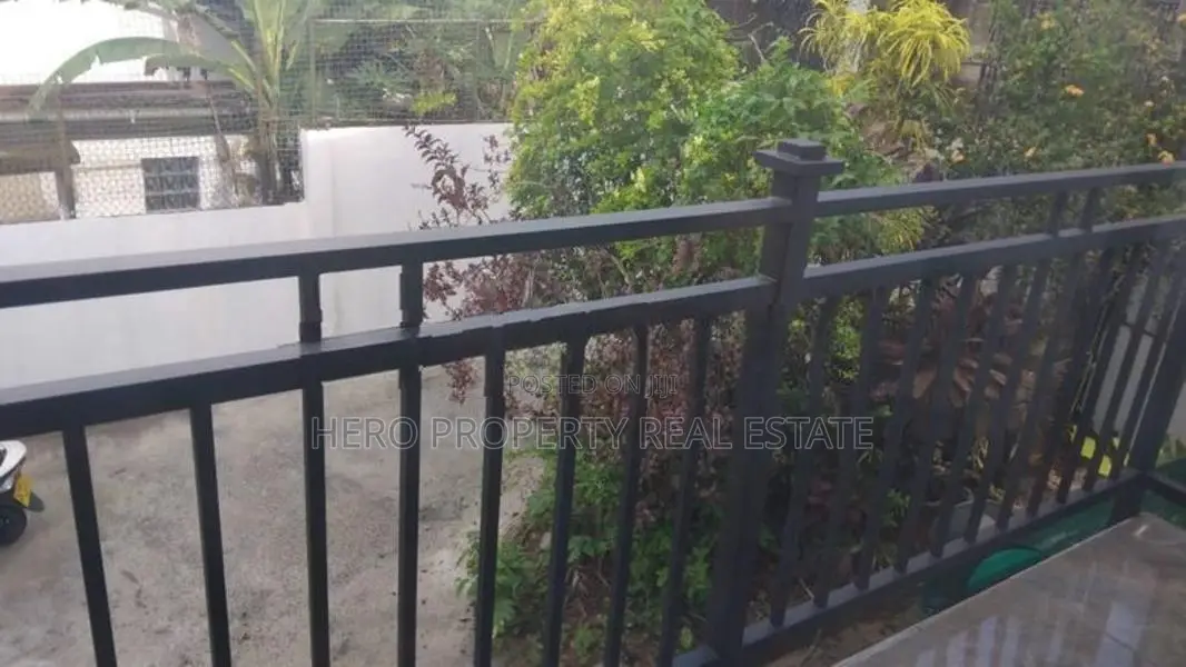 (JR104)Luxury House for Rent in Kadawatha