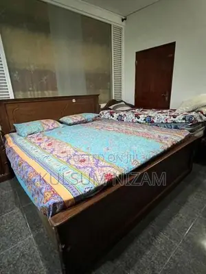 Bedroom Furniture Set