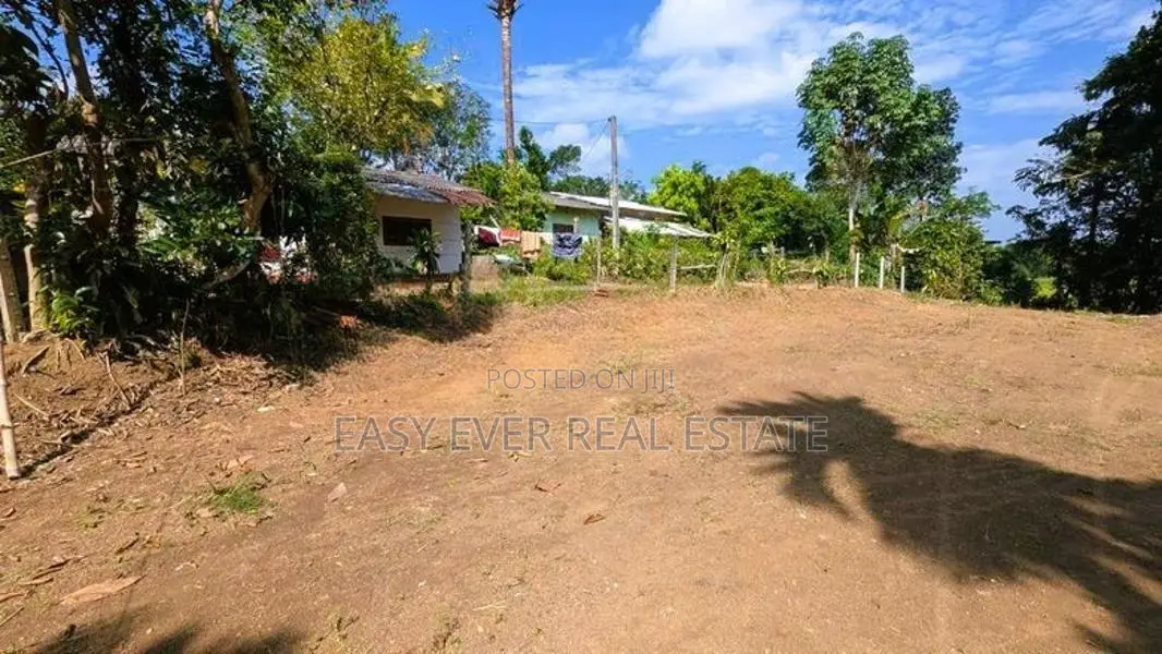 kosgama වෙල්යායකට මුහුණලා සුපිරි ඉඩමක් විකිණීමට