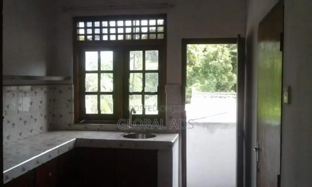 Room For Rent in Jaela