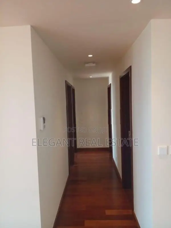 Cinnamon Life - 03 Bedroom Apartment for Sale in Colombo 02 (A1810)