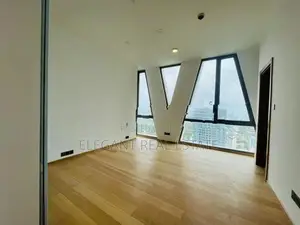 Altair - 04 Bedroom Unfurnished Apartment for Sale in Colombo 02 (A252