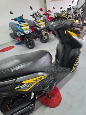 Honda Dio Yellow 2018