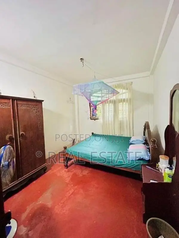 Ja Ela House for sale
