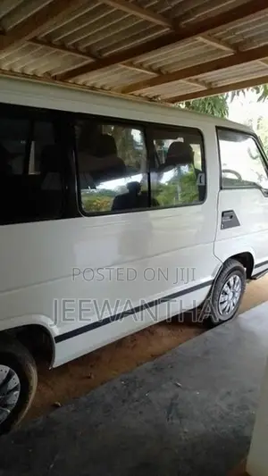 Toyota Hiace 1989
