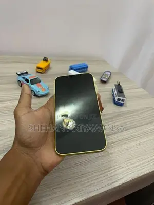 Apple iPhone 14 (Used)
