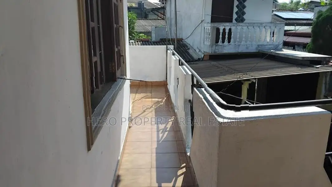 (JS106) Two Storey House for Sale in Kadawatha