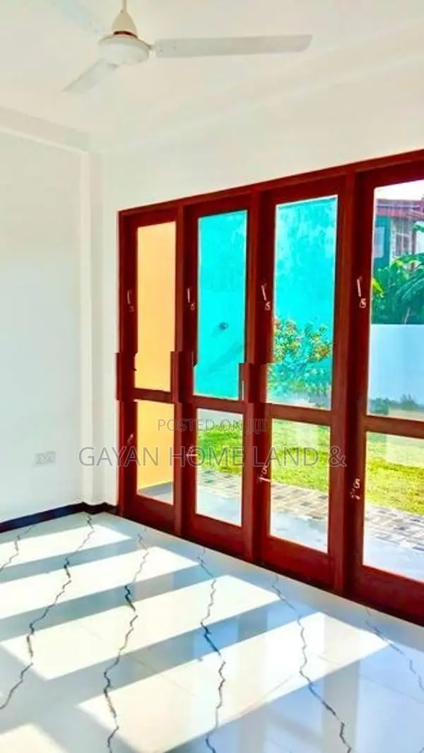 Single Storey Brand New Box House For Sale In Kahathuduwa