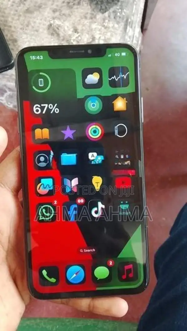 Apple iPhone XS Max (Used)