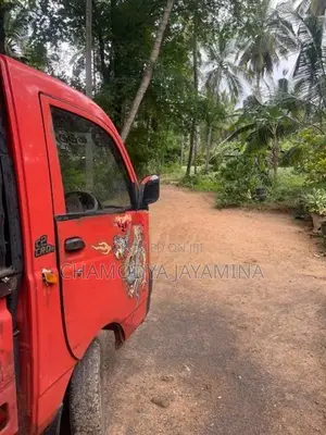 Mahindra Xylo 2013