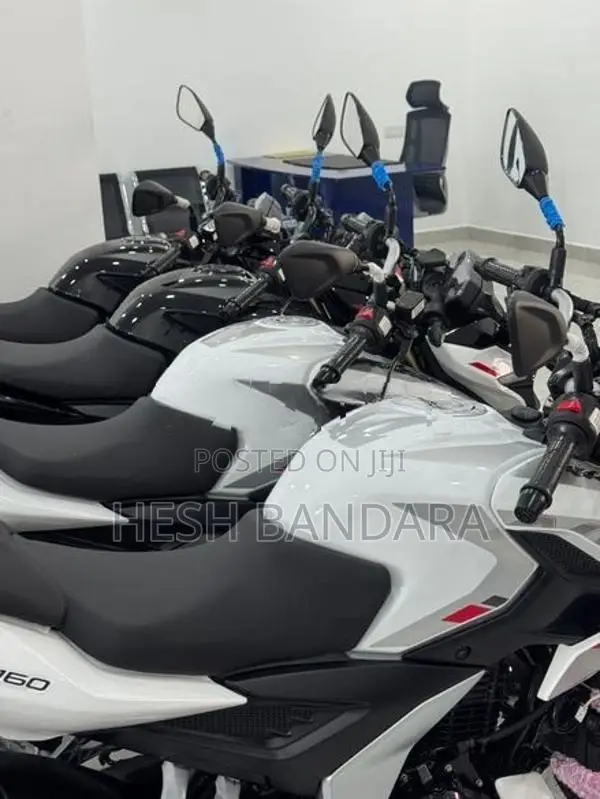 Bajaj Pulsar N160 Premium 2026