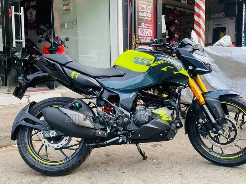 Hero Hunk 160R Brand New 2026