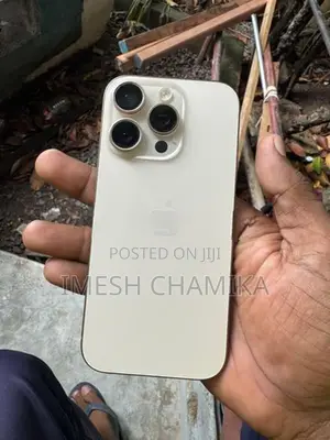 Apple iPhone 16 Pro (Used)