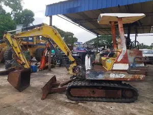 Yanmar B 27 Excavator