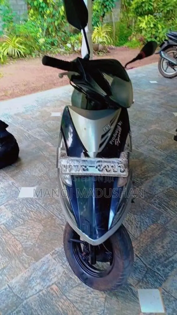 TVS Streak 2011