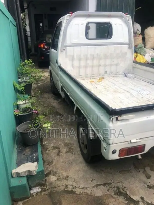 Suzuki Carry 2001