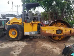 SD 110 10 Ton roller