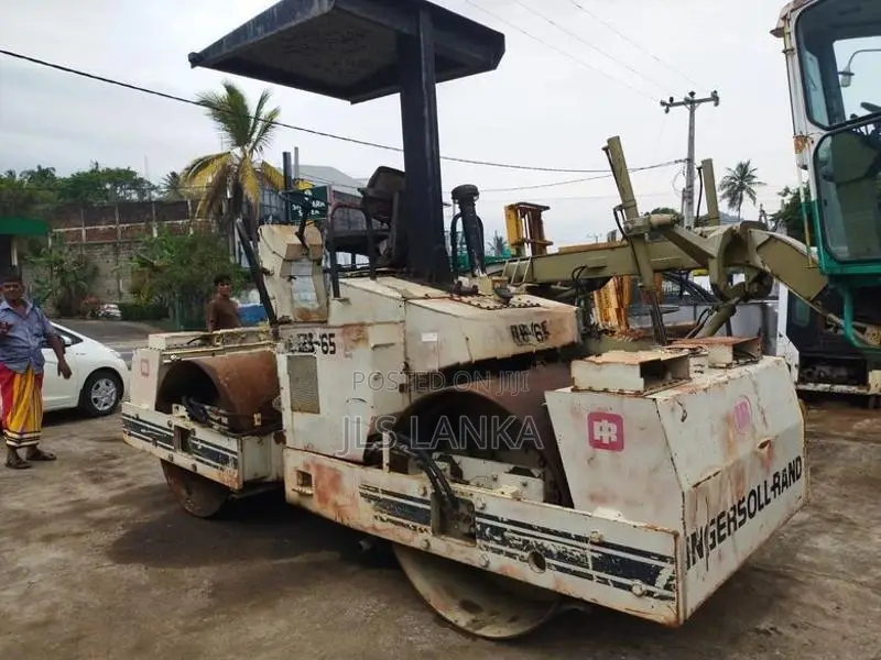 Ingersollrand DD - 65 Ten Ton Roller