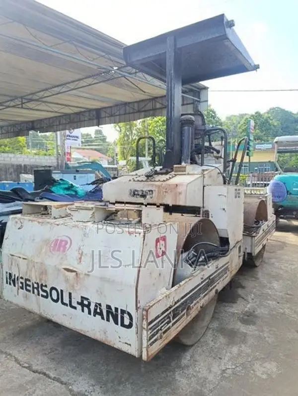 Ingersollrand DD - 65 Ten Ton Roller