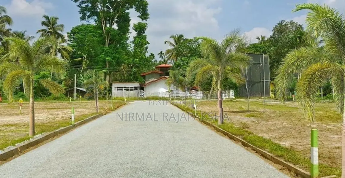 Valuable Land for Sale in Kaduwela, Nawagamuwa