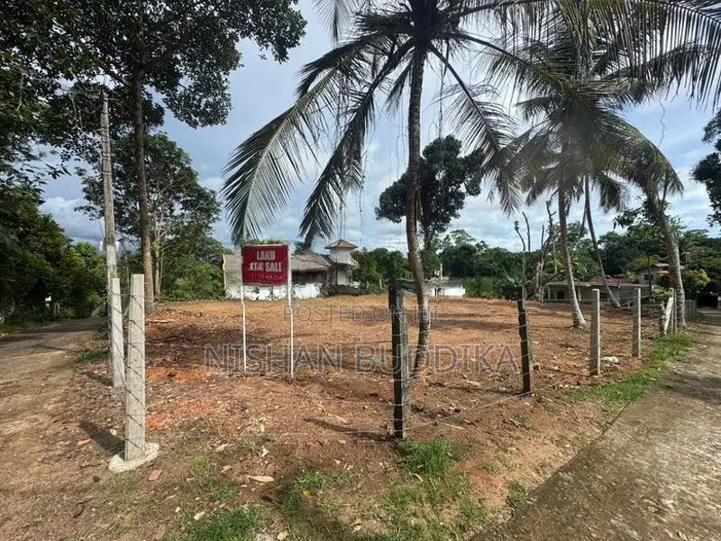 Land for Sale in Hikkaduwa