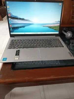 Lenovo Laptop