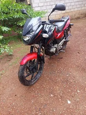 Bajaj Pulsar 150 2015