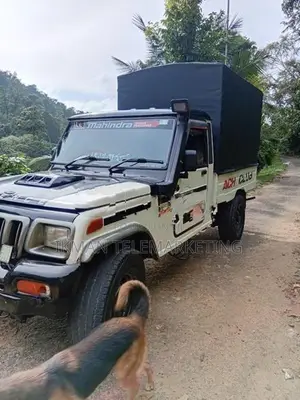 Mahindra Bolero 2012