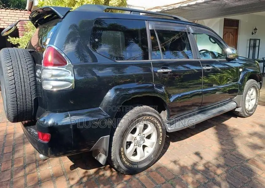 Toyota Land Cruiser Prado 120 2007