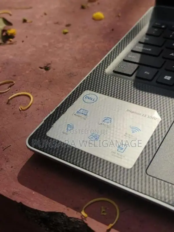 Dell Inspiron 15 3000 Laptop