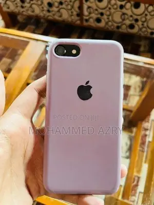 Apple iPhone 7 (Used)