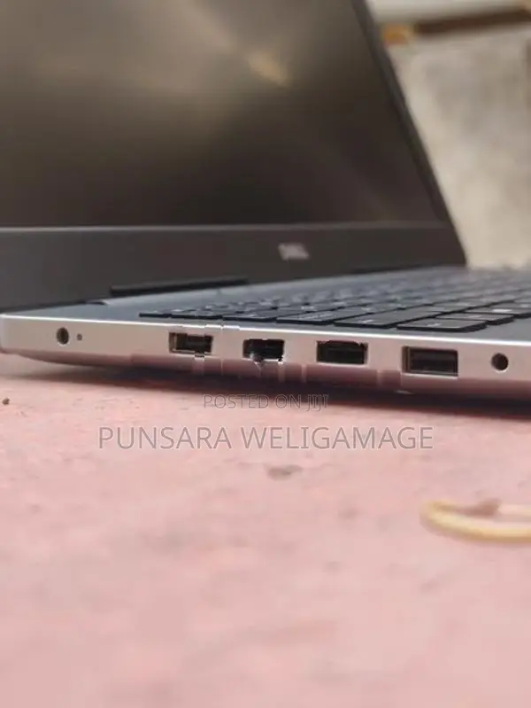 Dell Inspiron 15 3000 Laptop